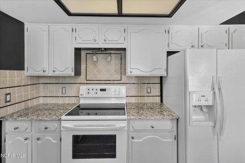 Tiny photo for 4524 Westbourne Road, Toledo, OH 43623 (MLS # 10013291)