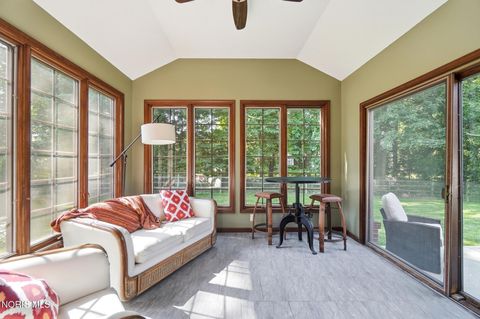 Tiny photo for 7231 Whispering Oak Drive, Sylvania, OH 43560 (MLS # 10010100)