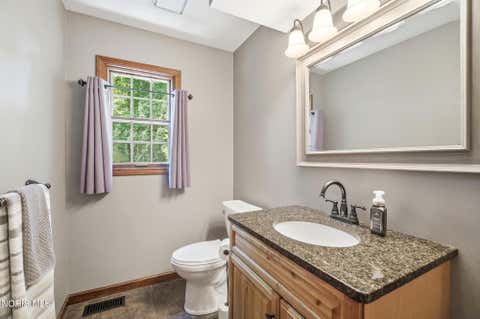 Tiny photo for 7231 Whispering Oak Drive, Sylvania, OH 43560 (MLS # 10010100)