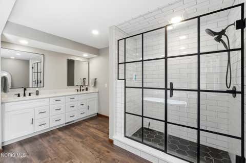 Tiny photo for 7231 Whispering Oak Drive, Sylvania, OH 43560 (MLS # 10010100)