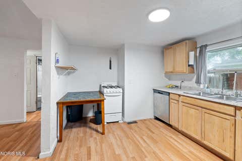 Tiny photo for 5620 Harvest Lane, Toledo, OH 43623 (MLS # 10012073)