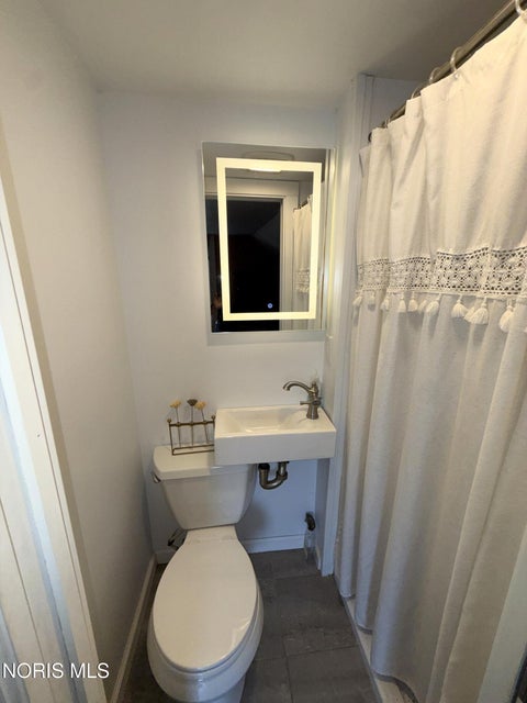 Tiny photo for 133 Wabash Avenue, Defiance, OH 43512 (MLS # 10013360)