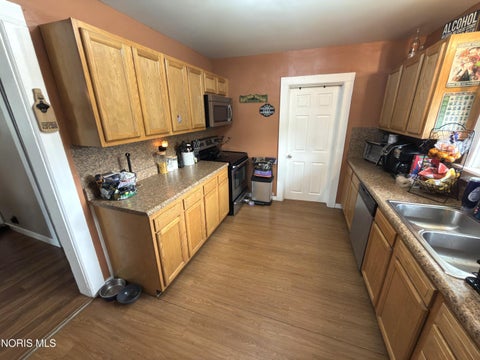 Tiny photo for 133 Wabash Avenue, Defiance, OH 43512 (MLS # 10013360)