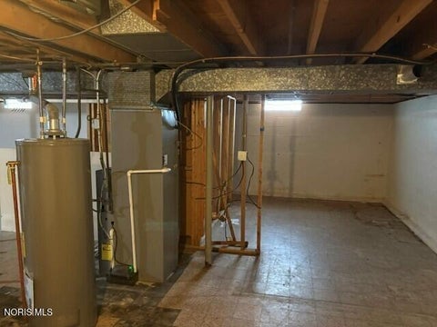 Tiny photo for 5836 Vistamar Road, Toledo, OH 43611 (MLS # 10012921)