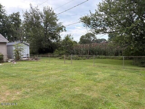 Tiny photo for 5836 Vistamar Road, Toledo, OH 43611 (MLS # 10012921)