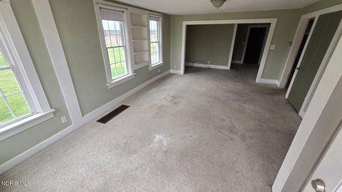 Tiny photo for 1436 County Road 33, Bluffton, OH 45817 (MLS # 10005544)