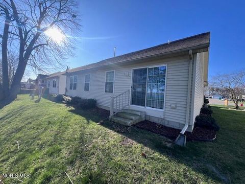 Tiny photo for 2219 Redbud Lane, Delta, OH 43515 (MLS # 10006526)