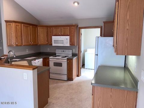 Tiny photo for 2219 Redbud Lane, Delta, OH 43515 (MLS # 10006526)