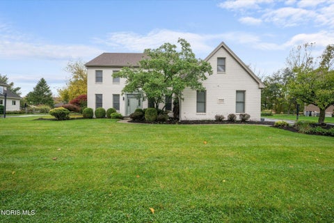 Photo of 3426 Nordic Way Drive, Maumee, OH 43537 (MLS # 10014850)