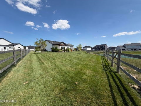 Tiny photo for 1403 Roberts Circle, Waterville, OH 43566 (MLS # 10011032)