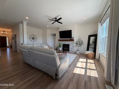 Tiny photo for 1403 Roberts Circle, Waterville, OH 43566 (MLS # 10011032)