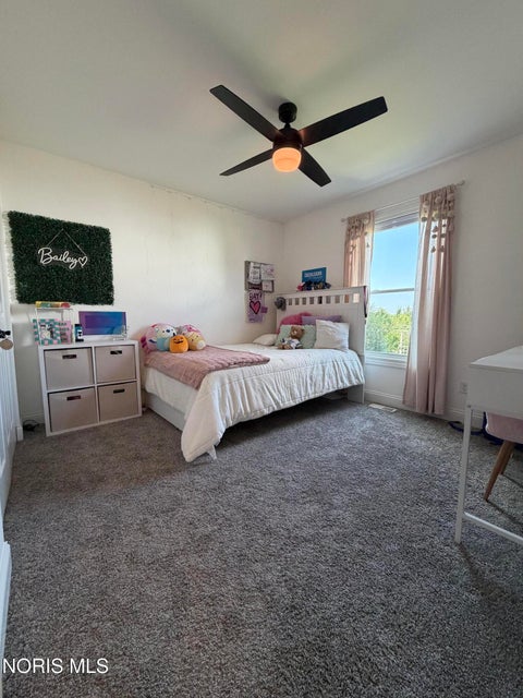 Tiny photo for 1403 Roberts Circle, Waterville, OH 43566 (MLS # 10011032)