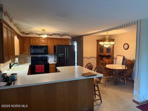 Tiny photo for 1646 Palmer Drive #1, Defiance, OH 43512 (MLS # 10000285)