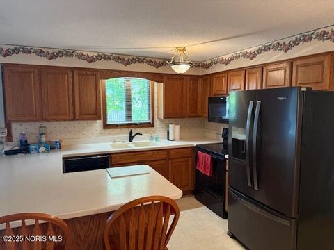 Tiny photo for 1646 Palmer Drive #1, Defiance, OH 43512 (MLS # 10000285)