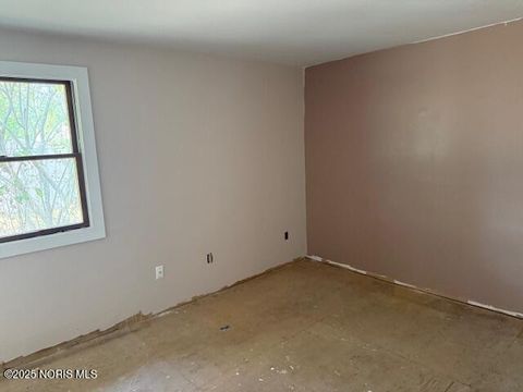 Tiny photo for 1646 Palmer Drive #1, Defiance, OH 43512 (MLS # 10000285)