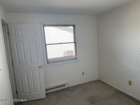 Tiny photo for 1646 Palmer Drive #1, Defiance, OH 43512 (MLS # 10000285)