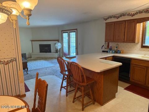 Tiny photo for 1646 Palmer Drive #1, Defiance, OH 43512 (MLS # 10000285)
