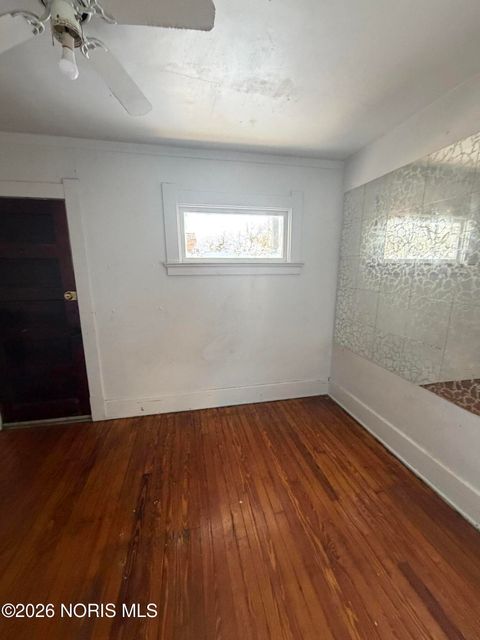 Tiny photo for 298 W Park Street, Toledo, OH 43608 (MLS # 10003382)