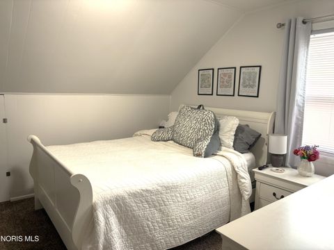 Tiny photo for 2928 Northwood Avenue, Toledo, OH 43606 (MLS # 10006018)