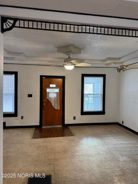 Tiny photo for 451 E Pearl Street, Toledo, OH 43608 (MLS # 10002338)