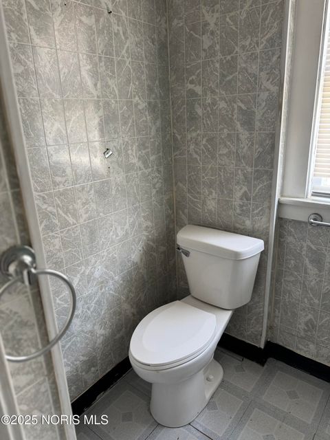 Tiny photo for 451 E Pearl Street, Toledo, OH 43608 (MLS # 10002338)