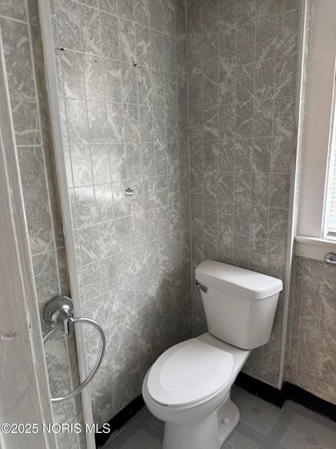 Tiny photo for 451 E Pearl Street, Toledo, OH 43608 (MLS # 10002338)