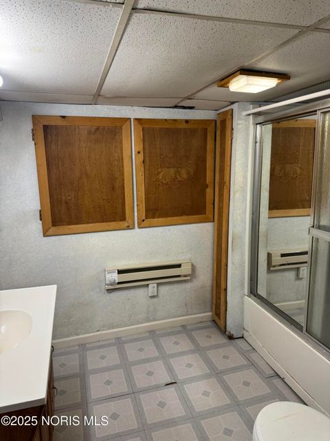 Tiny photo for 451 E Pearl Street, Toledo, OH 43608 (MLS # 10002338)