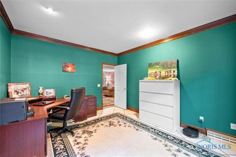 Tiny photo for 2015 King Road, Toledo, OH 43617 (MLS # 10007196)