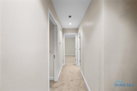 Tiny photo for 2015 King Road, Toledo, OH 43617 (MLS # 10007196)