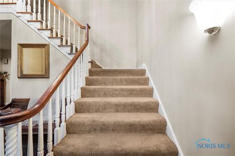 Tiny photo for 2015 King Road, Toledo, OH 43617 (MLS # 10007196)