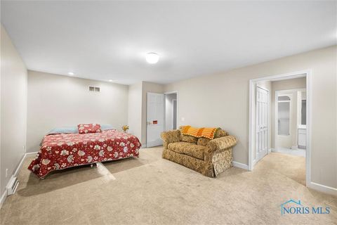 Tiny photo for 2015 King Road, Toledo, OH 43617 (MLS # 10007196)