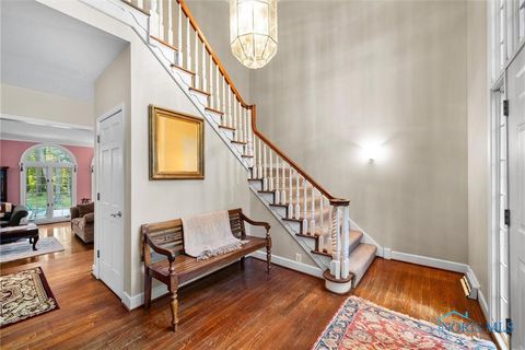 Tiny photo for 2015 King Road, Toledo, OH 43617 (MLS # 10007196)