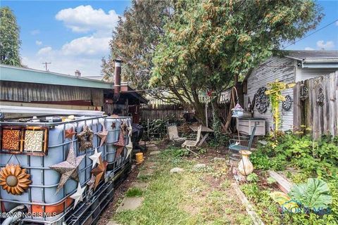 Tiny photo for 2012 Berdan Avenue, Toledo, OH 43613 (MLS # 10003973)