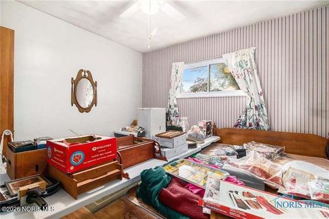 Tiny photo for 2012 Berdan Avenue, Toledo, OH 43613 (MLS # 10003973)