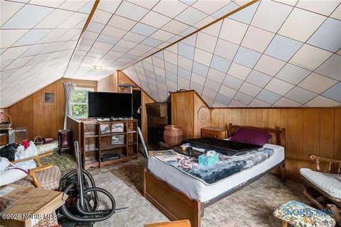 Tiny photo for 2012 Berdan Avenue, Toledo, OH 43613 (MLS # 10003973)