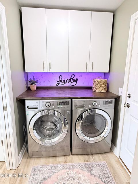 Tiny photo for 8424 Birchwood Lane, Northwood, OH 43619 (MLS # 10005690)