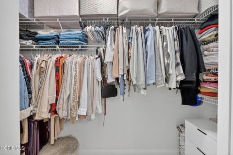 Tiny photo for 8424 Birchwood Lane, Northwood, OH 43619 (MLS # 10005690)