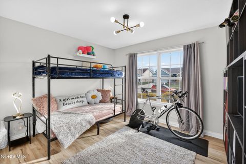 Tiny photo for 8424 Birchwood Lane, Northwood, OH 43619 (MLS # 10005690)