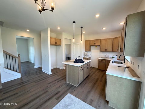 Tiny photo for 5051 Magnolia Drive, Oregon, OH 43616 (MLS # 10012717)