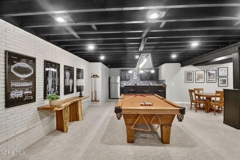 Tiny photo for 7811 Oak Leaf Court, Maumee, OH 43537 (MLS # 10004922)