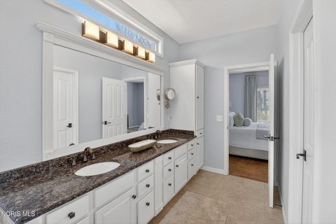 Tiny photo for 7811 Oak Leaf Court, Maumee, OH 43537 (MLS # 10004922)