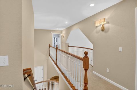 Tiny photo for 7811 Oak Leaf Court, Maumee, OH 43537 (MLS # 10004922)