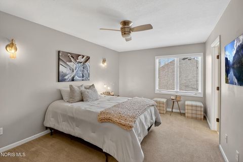 Tiny photo for 7811 Oak Leaf Court, Maumee, OH 43537 (MLS # 10004922)