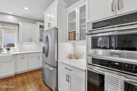 Tiny photo for 7811 Oak Leaf Court, Maumee, OH 43537 (MLS # 10004922)