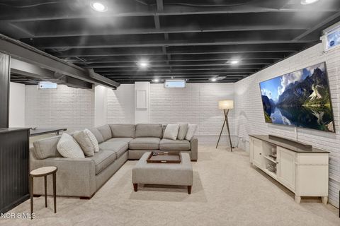 Tiny photo for 7811 Oak Leaf Court, Maumee, OH 43537 (MLS # 10004922)