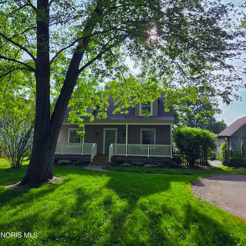 Tiny photo for 826 N Crissey Road, Holland, OH 43528 (MLS # 10008104)