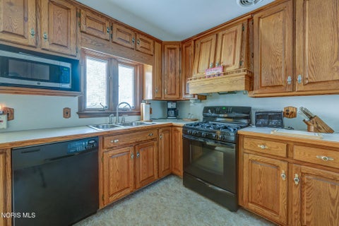 Tiny photo for 8549 Jerusalem Road, Curtice, OH 43412 (MLS # 10013465)