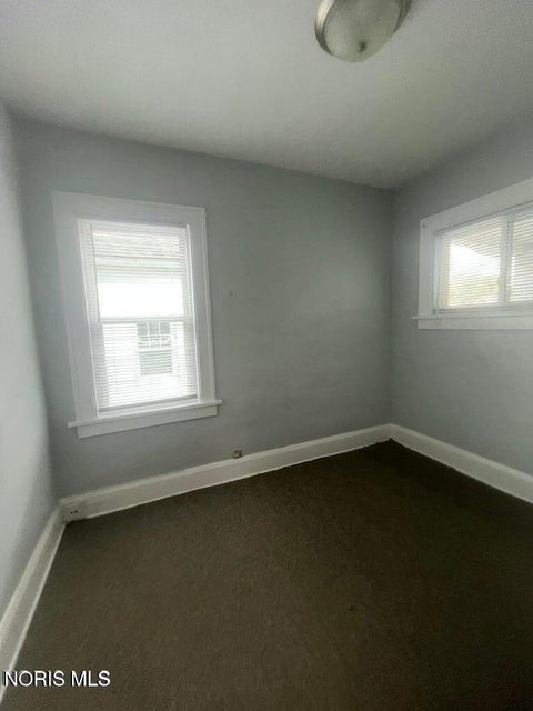 Tiny photo for 1721 Mansfield Street, Toledo, OH 43613 (MLS # 10013359)