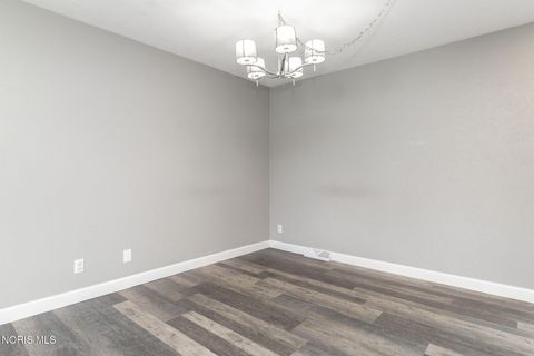 Tiny photo for 2634 Green Valley Drive, Toledo, OH 43614 (MLS # 10006253)