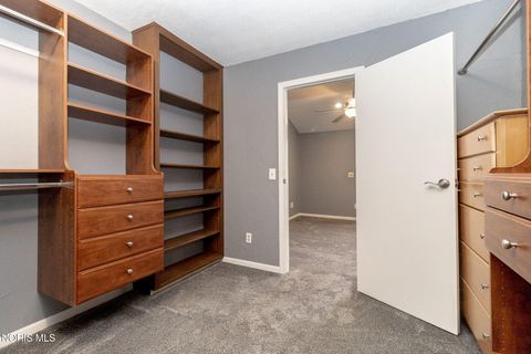 Tiny photo for 2634 Green Valley Drive, Toledo, OH 43614 (MLS # 10006253)